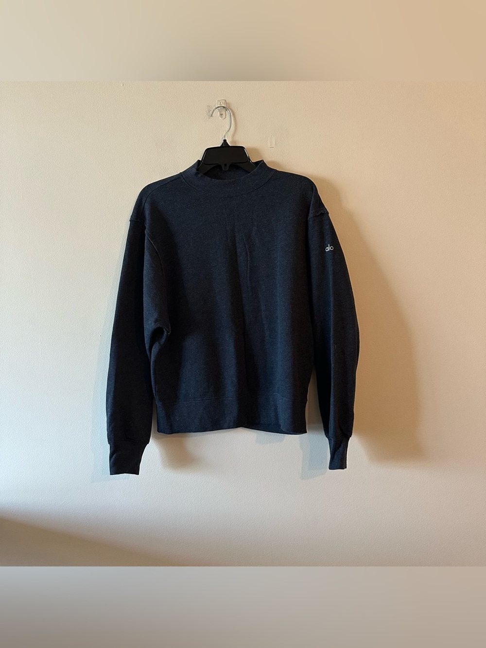 Alo Freestyle Mock Neck Sweatshirt Pullover Logo Midnight Navy Heather S